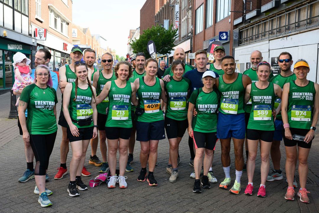 PottersArf's tweet photo. 📸 Team Photo Opportunity at Potters 'Arf!
We’ve got @Mick Hall Photos, on-site to capture team photos before the race! 🏃‍♀️🏃‍♂️
If you’re running with a club or group and want to snap a team pic, message Mick via the website https://t.co/LGPCB3sntl or DM him to arrange.
#PottersArf https://t.co/7xpeCo3JhT