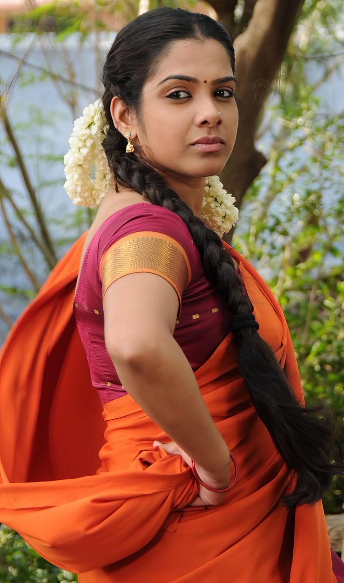 INDACTRESSPIC's tweet photo. Wishing the Beautiful Actress #sandhya A happy Birthday

#HBDSandhya #HappyBirthdaySandhya https://t.co/Bf0yAdFY11