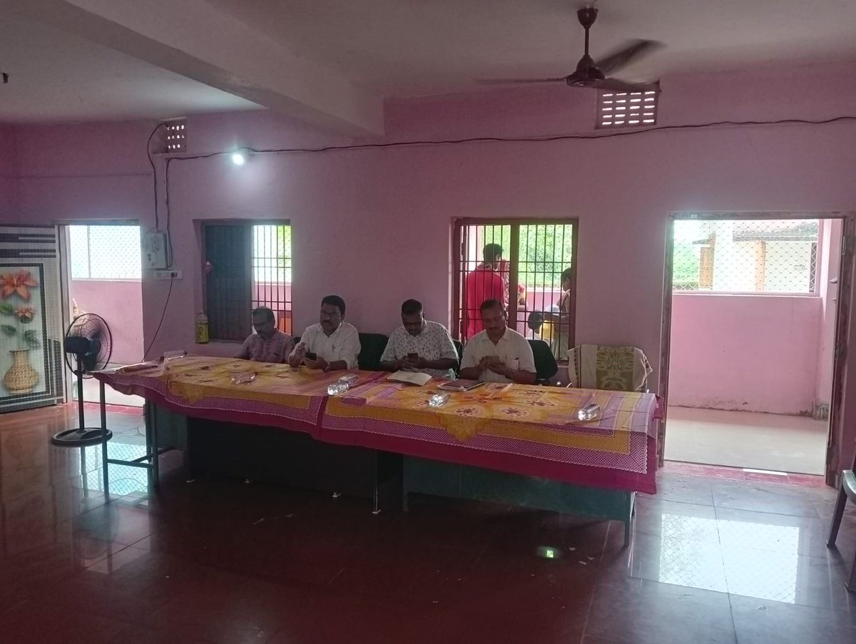 PANCHAYAT SAMITI ERASAMA (@panchayate) on Twitter photo GP level Joint Hearing of Public Grievance at Padmapur GP under Erasama Block@PRDeptOdisha
<a href="/CollectorJspur/">DM_Jagatsinghpur</a>
@ZP_Jagatsinghpu GP level Joint Hearing of Public Grievance at Padmapur GP under Erasama Block@PRDeptOdisha
<a href="/CollectorJspur/">DM_Jagatsinghpur</a>
@ZP_Jagatsinghpu