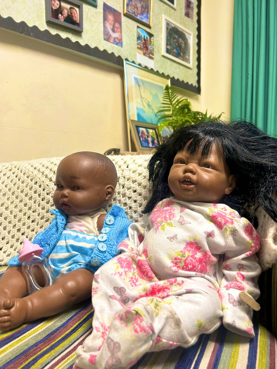 MissArthur_'s tweet photo. @EAS_EarlyYears We’ve reduced the number of babies in our home corners to ensure that they’re dressed and well looked after✨ https://t.co/kHkaQV61hY