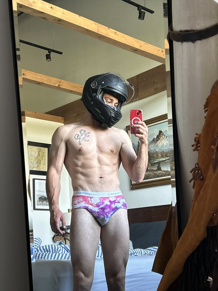 Yeah 🏍️