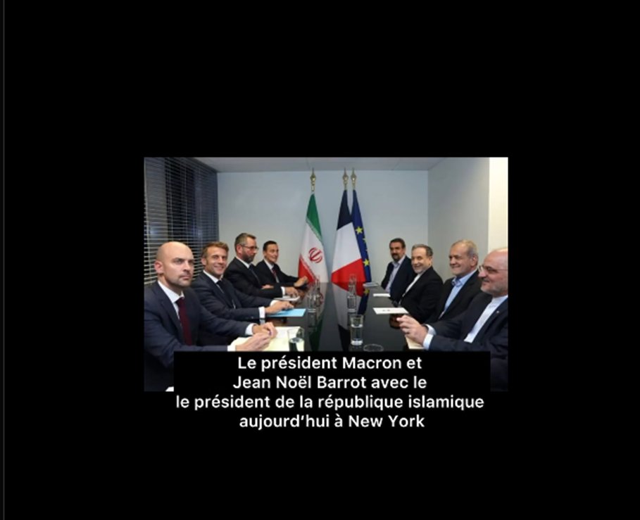 olivia220's tweet photo. Il n'y a que moi que cela choque que le Président des #français ou des #françaisdeletranger #collaborent avec les #ennemis de la #France mais également les #ennemis de mon pays #Israel ???
Va-t'il réserver les #mêmessourires à notre premier ministre #israélien @Netanayou ou il les réserve juste pour les #ennemis de la #France et d'#Israel ???
Parce que soit c'est moi qui ai un problème
Soit @EmmanuelMacron est bel et bien un #collaborateur et qu'il est le digne #successeur de #Petain quant à @jnbarrot on peut dire qu'il est le digne #successeur de #Laval.
Dites-moi parce que j'ai l'impression de devenir "folle".
Et les #organisationsjuives allez-vous continuer de #collaborer avec @EmmanuelMacron alors qu'il est contre nous ???
@Association_OJE @_LICRA_ @DILCRAH @ElnetFr @agirensemblefr @BnaiBrithFrance @Le_CRIF @ConsistoireFr @Consistoire @HaimKorsia
Et vous @Imam1chalghoumi ?
Et toi @CarolineYADAN ??
Aujourd'hui, il pleut dans nos coeurs de #citoyensfrançais quelque soit notre #religion comme il pleut dans le coeur des #francoisraéliens comme il pleut sur #Israel.
