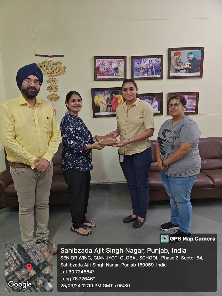 GJIMT organized an expert session on the crucial HR topic of Diversity, Equity, and Inclusion. Ms. Navkiran Sandhar, an HR professional from Revvlovity, led the session, focusing on the prevention of sexual harassment in the workplace, discussing the Workplace Act of 2013.