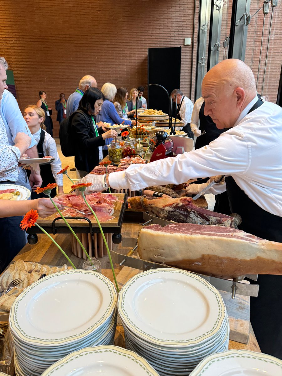 Sessions on Placenta accreta spectrum in Rome…does it get better than this? #Rome2024 #SMFMRome  <a href="/breinerson/">|Brett😷Einerson| MD MPH</a>