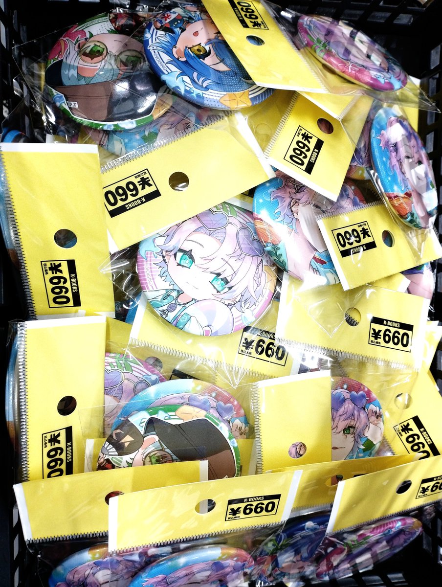 入荷情報】 クロノヴァ クロノヴァ ランダム缶バッジ 第1弾 CHERRY