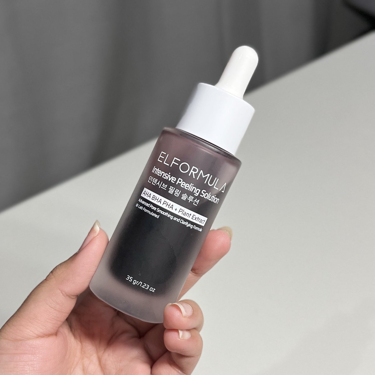 angelarissa_'s tweet photo. mau giveaway salah satu produk exfo fav aku ✨ Peeling Serum Elformula✨ so, yg belum pernah coba sini kumpul <3

rules ;

— follow aku
— rt &amp; 💗 thread ini + dibawah
— reply alasan kalian mau coba peeling serum ini 

end besok ya! goodluck🫶🏻

#Giveaway #GiveawayAlert #ZonaBA https://t.co/kod4sywBUR