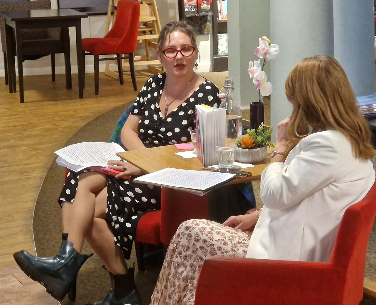 swanseastones's tweet photo. Doors open in 1.2 hours.
Thank you so much to @gemhow, @elaine_canning and everyone who came along to our event yesterday evening celebrating Gemma's novel, #TheCrazyTruth!
It was a really wonderful event, with fascinating bookish chat. https://t.co/0faInBLVyc