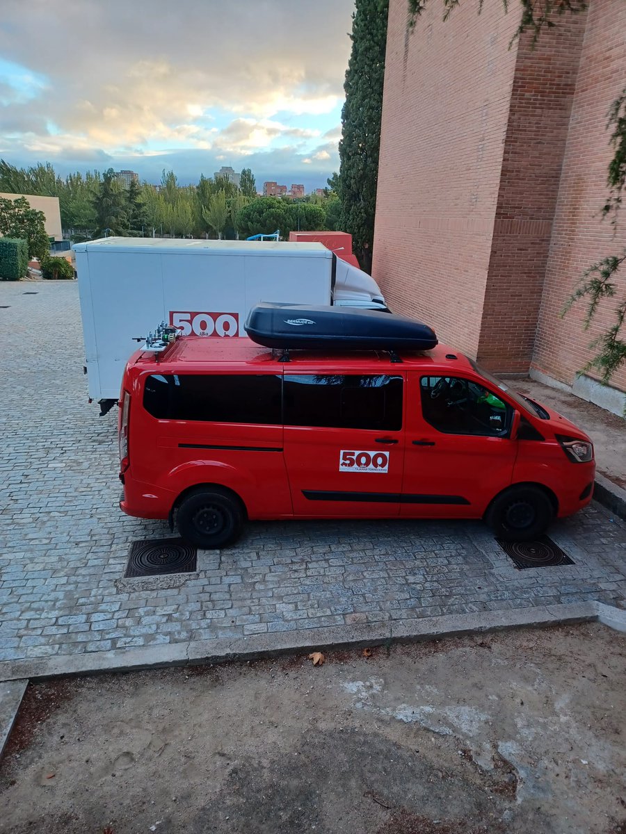 PlataformaMill1's tweet photo. Esta mañana, la @PlataformaMill1
#MillánAstray se prepara para un nuevo reto con la "XXVII Edición de la Carrera por Relevos Tajamar-Torreciudad #500Kms". Salida desde el @ColegioTajamar a partir de las 10.30 horas.

Recuerda que puedes verlo en directo:
https://t.co/F9125n8U1F https://t.co/HnCl5naqC0