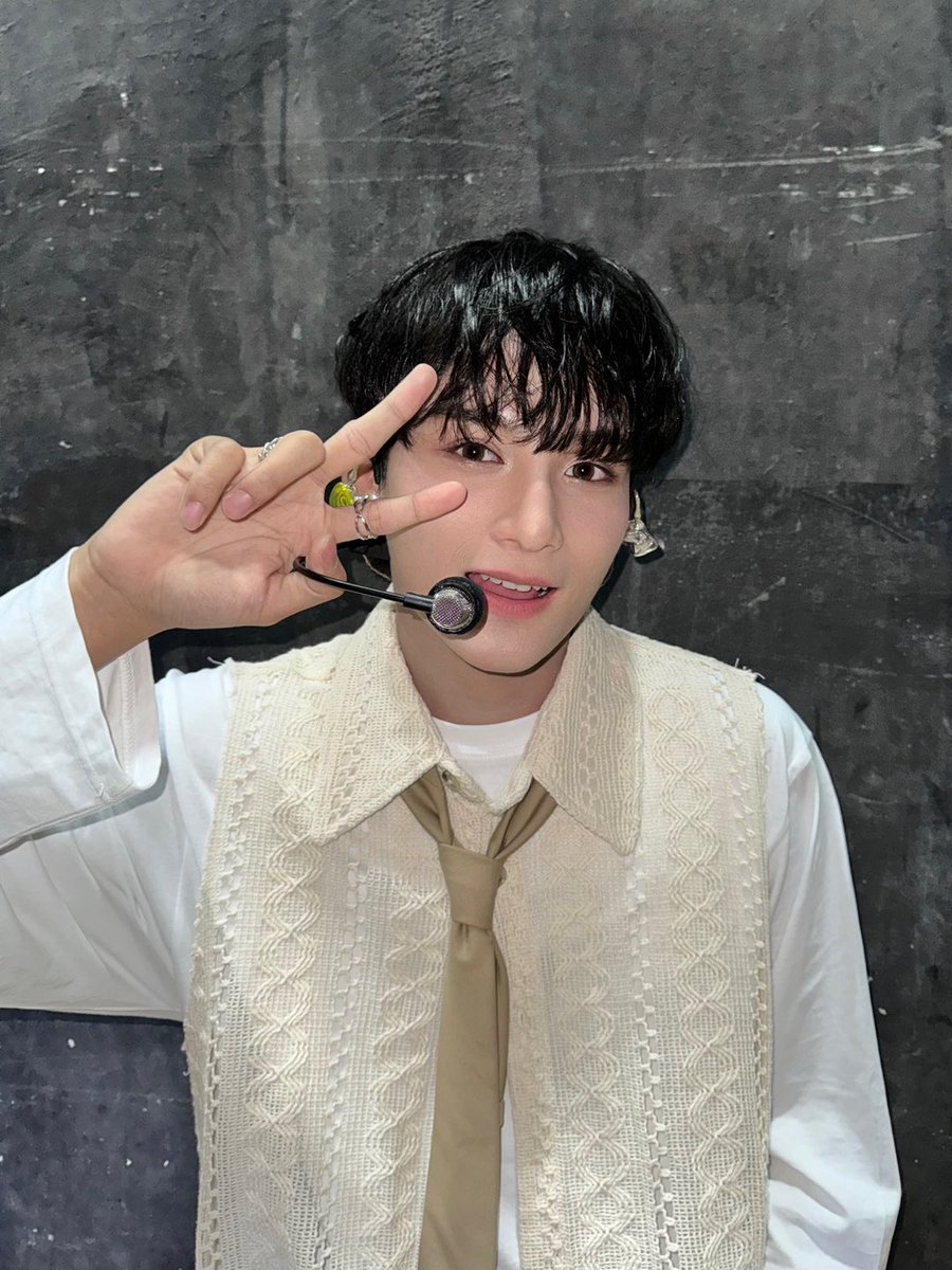 XODIAC_MEMBERS's tweet photo. [#자얀💛] 

XODIAC SOME DAY! 활동 시작합니다!!! 💛💛💛💛 이번에도 함께 행복하고 열심히 응원해 주세요 !!!

#XODIAC #소디엑 #ZAYYAN #자얀 https://t.co/mZM1JK14vP