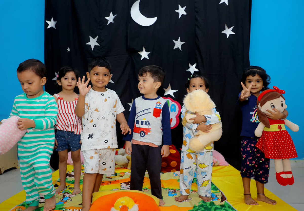 7iworldschool_g's tweet image. Playgroup Pyjama Party was a day of enjoyment where the classroom was turned into a cozy bedroom . Everyone showed up in comfortable PJs , ready for fun , games and yummy snacks.
#7iworldschool
#PyjamaParty
#ClassFun
#PlayGroupAdventures
#FriendshipGoals
#MemoryMaking
#PyjamaJam