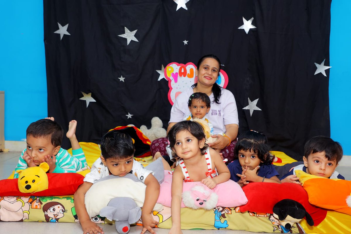 7iworldschool_g's tweet image. Playgroup Pyjama Party was a day of enjoyment where the classroom was turned into a cozy bedroom . Everyone showed up in comfortable PJs , ready for fun , games and yummy snacks.
#7iworldschool
#PyjamaParty
#ClassFun
#PlayGroupAdventures
#FriendshipGoals
#MemoryMaking
#PyjamaJam