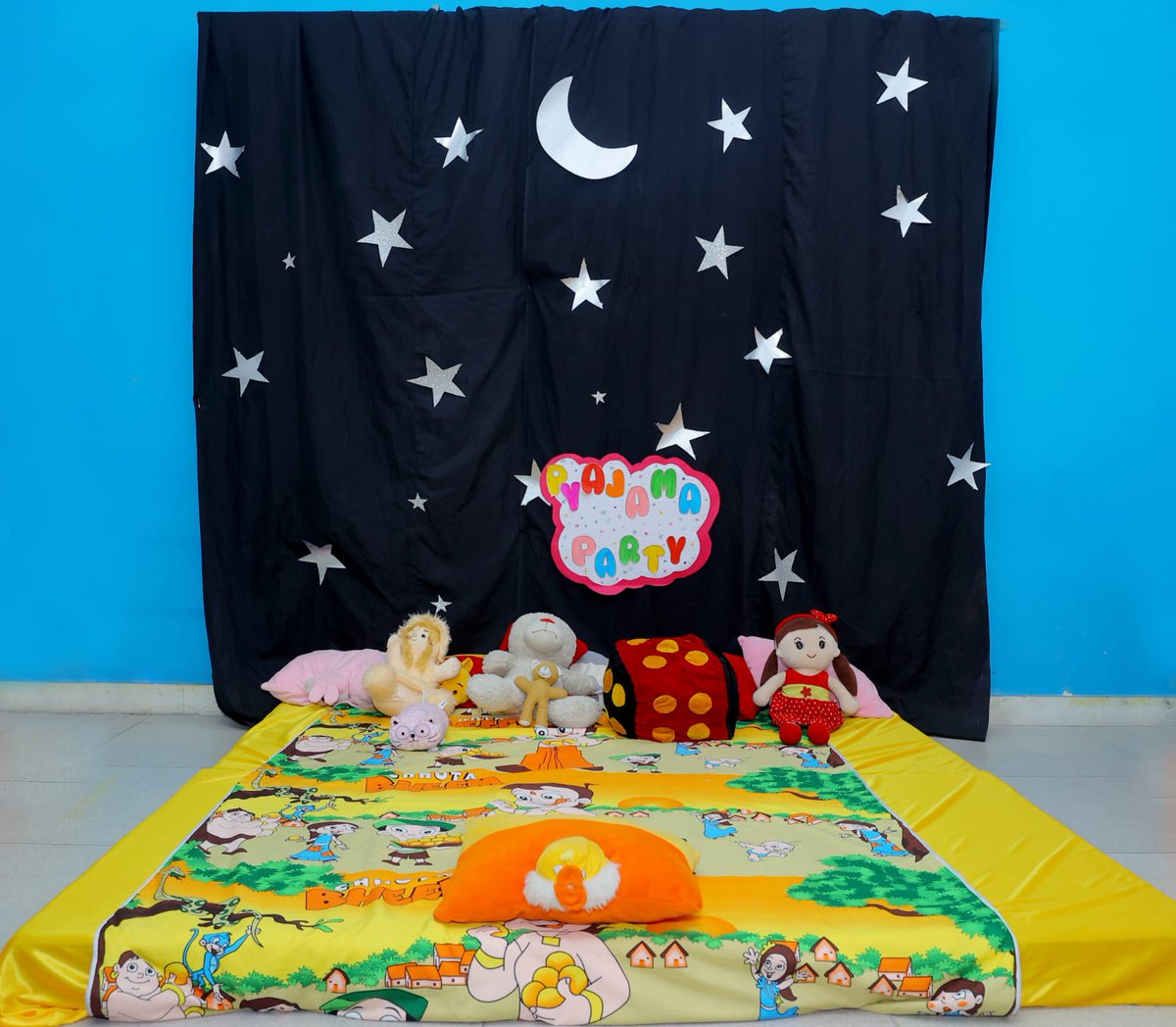 7iworldschool_g's tweet image. Playgroup Pyjama Party was a day of enjoyment where the classroom was turned into a cozy bedroom . Everyone showed up in comfortable PJs , ready for fun , games and yummy snacks.
#7iworldschool
#PyjamaParty
#ClassFun
#PlayGroupAdventures
#FriendshipGoals
#MemoryMaking
#PyjamaJam