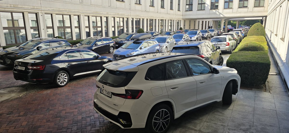 Klaudiusz Slezak 🚴‍♂️ tweet media