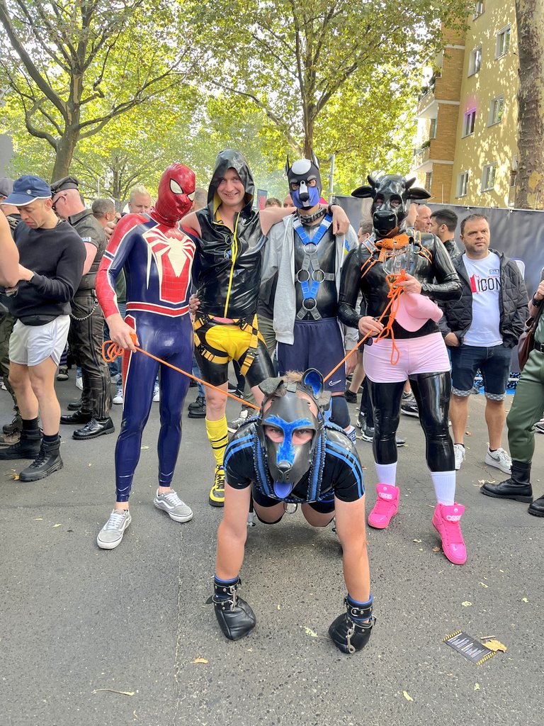ABDL_jabc's tweet photo. A bit late with the pictures but @FOLSOMEUROPE was awesome 😎 
@Rubys_ABDLove
@Little_Cassy_ 
@Kristof_abdl 
@SubPup_TiJay
📸 @bouncingbalinst https://t.co/hb77ZL7JSl