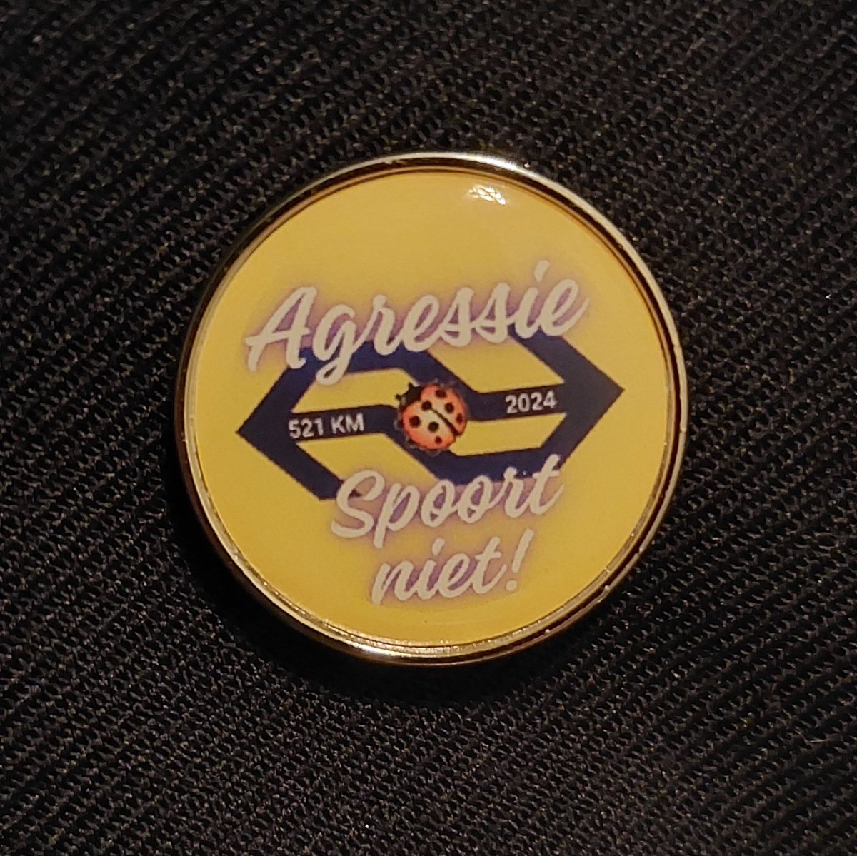 HC Priscilla💛💙🚂 tweet media