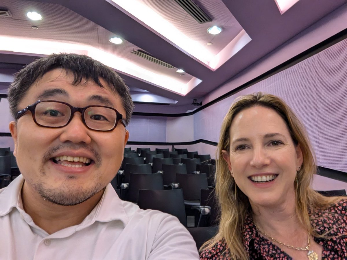 michinaoh's tweet image. Great catching up with Professor Reches... after 15 years?
