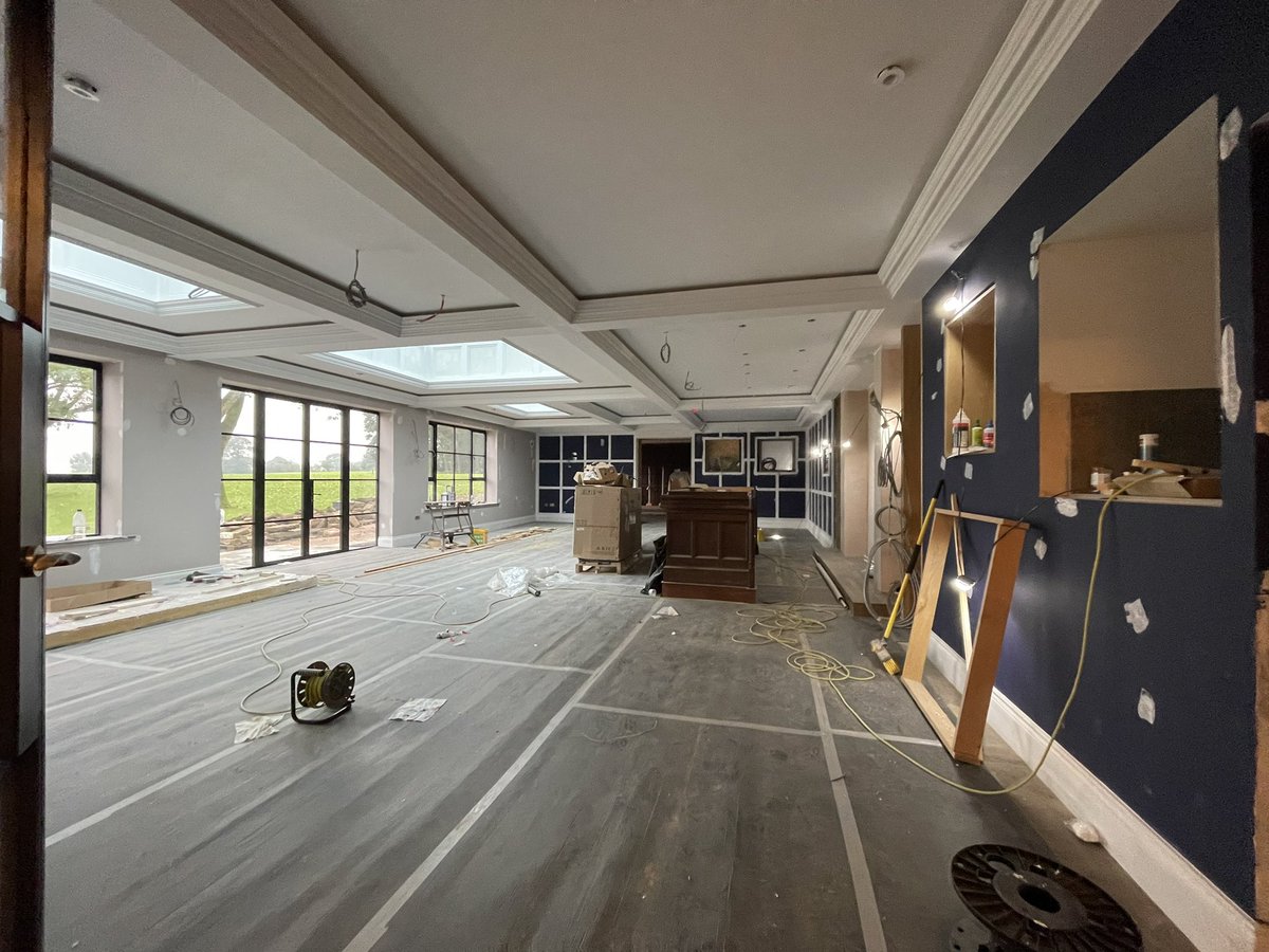 SolutionsEM's tweet image. Work in progress #electrical #SEM #barnconversion #construction