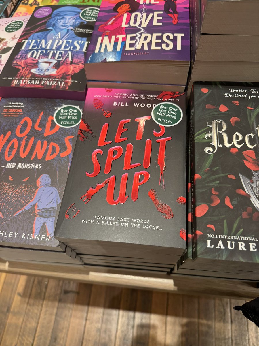 Let’s Split Up is finally out in the world! This book has been a long time coming and I’m so excited for people to get their hands on it.
If you’re a Scooby kid at heart, it might just be for you. I hope you love it. 

Available now: linktr.ee/letssplitup