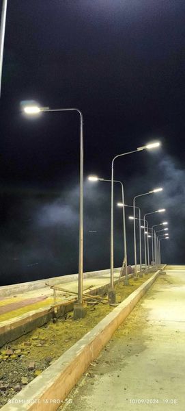 nice price,high quality and good services are our advantages,welcome you to contact us for outdoor lighting!!!