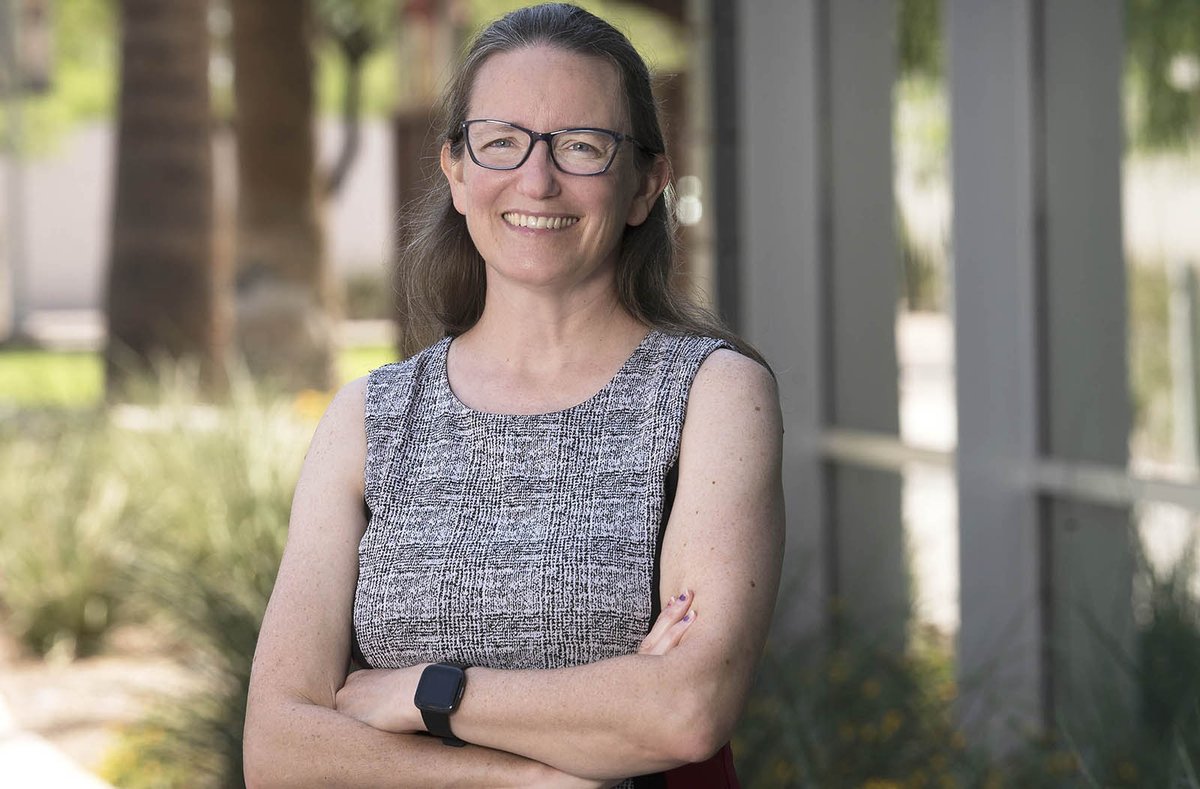 BIO5 Institute (@uazbio5) on Twitter photo Congrats to BIO5 member Taben Hale <a href="/TMHalePhD/">Taben M. Hale, PhD</a> for being named the vice chair of the Department of Basic Medical Sciences and associate dean of Graduate Studies <a href="/uazmedphx/">UAZ Medicine - Phoenix</a>.
Read more: bit.ly/4dhCbw4 Congrats to BIO5 member Taben Hale <a href="/TMHalePhD/">Taben M. Hale, PhD</a> for being named the vice chair of the Department of Basic Medical Sciences and associate dean of Graduate Studies <a href="/uazmedphx/">UAZ Medicine - Phoenix</a>.
Read more: bit.ly/4dhCbw4
