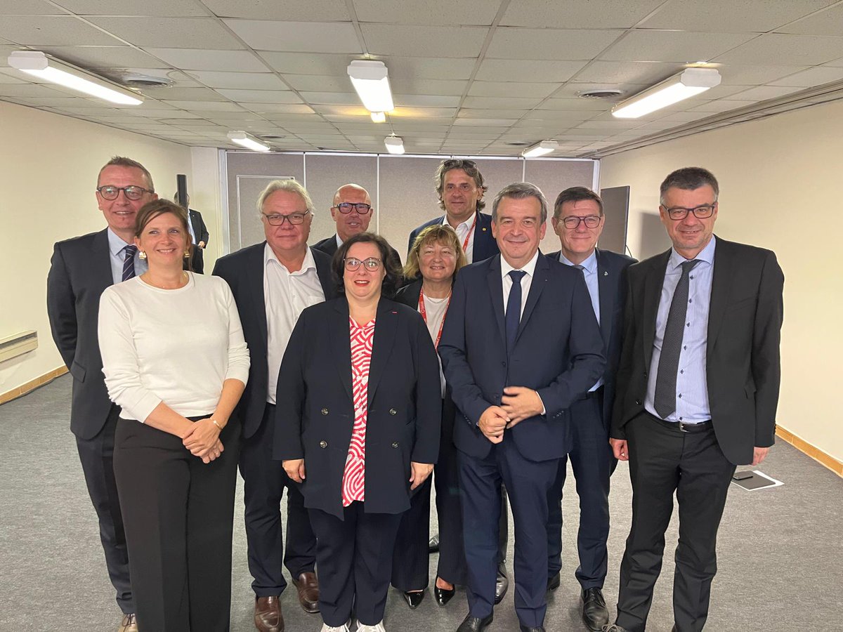 Les membres de l'Alliance pour le logement rassemblés à l'occasion du #CongrèsHlm