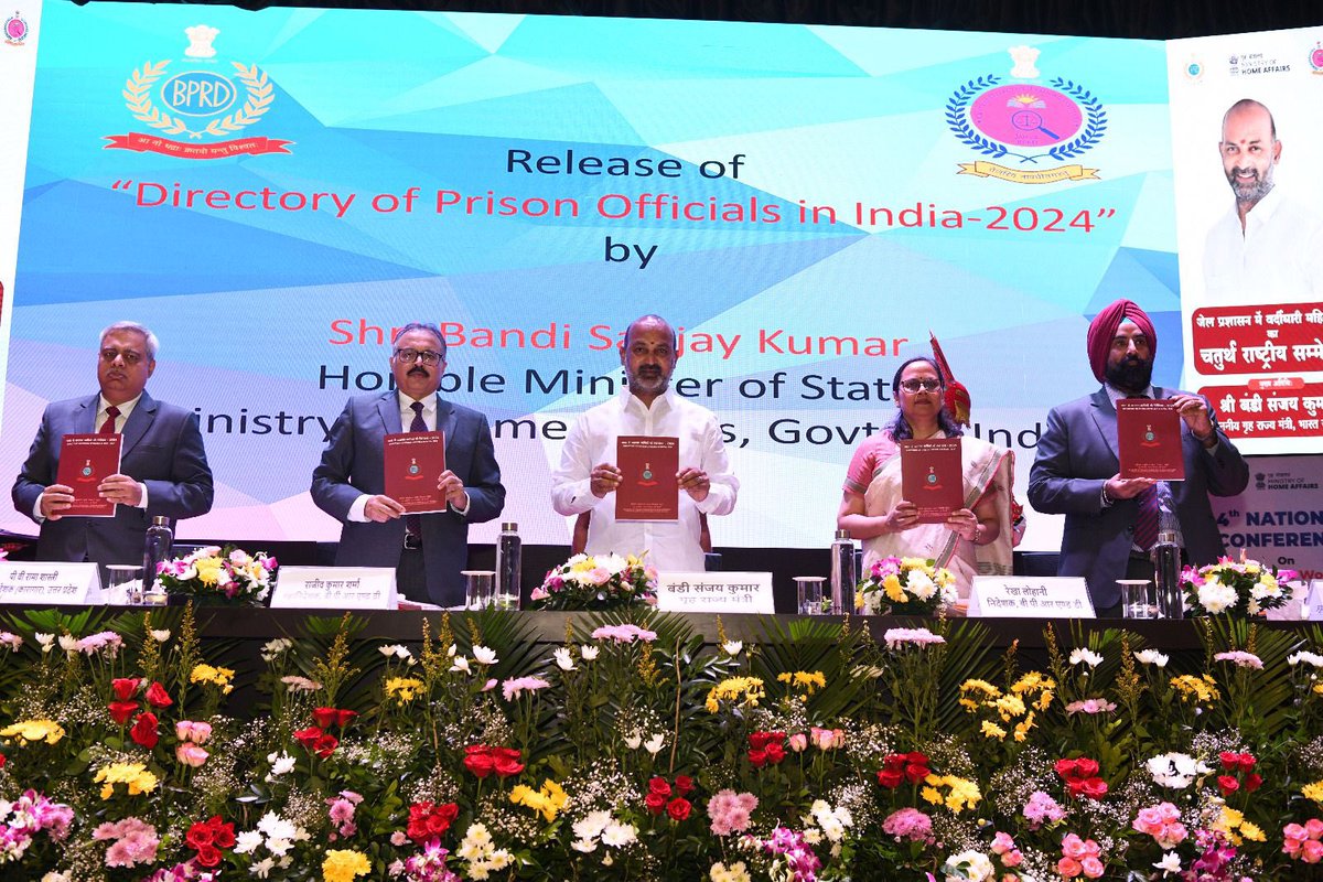 bandisanjay_bjp's tweet photo. Participated in the 4th National Conference on ‘Uniformed Women in Prison Administration’ organized by BPR&D in Jaipur. 

The conference brought together officers and experts to discuss innovative practices and critical topics, including the role of women officers in prison reforms, rehabilitation of inmates, and mental health care. 

Under the leadership of Hon’ble Prime Minister Shri @narendramodi Ji and Hon’ble Home Minister Shri @AmitShah Ji, we are committed towards a stronger, more inclusive prison administration that champions gender equality and progressive reforms.