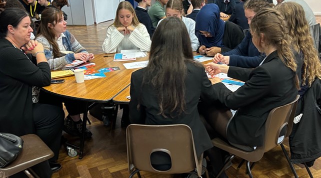 SJL 6th Form tweet media