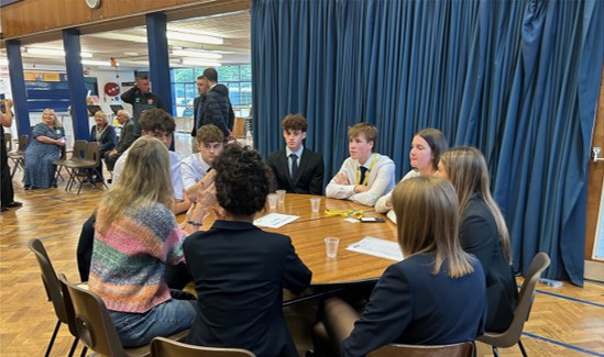 Yr 12 students at the Dragons' Apprentice Challenge launch. They will be fundraising for the following charities:
Gaddesden Place <a href="/gaddesdenrda/">Gaddesden Place RDA</a> 
The Ollie Foundation <a href="/THE_OLLIE_FOUND/">The OLLIE Foundation</a> 
Blue Tangerine Federation <a href="/BTFederation/">Blue Tangerine Federation</a>