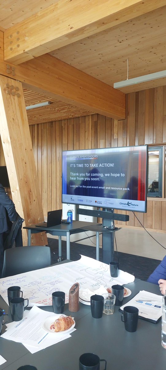 EcoSchoolsLCC's tweet image. We had a fantastic time at the #ClimateNatureEd event for the East Midlands finding out about #ClimateAmbassadors! Very inspiring events being able to talk to lots of different organisations @LetsGo_Zero #NationalEducationNaturePark