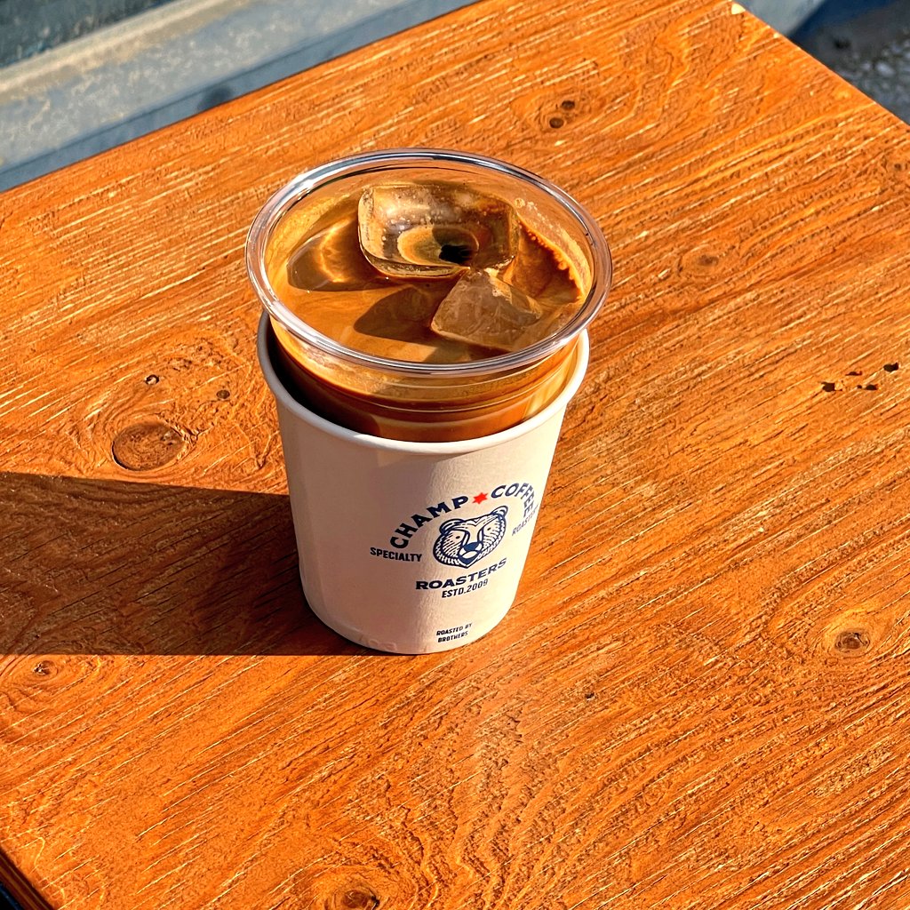hhaappyday's tweet photo. 또또또또또카페 최애 라떼 맛집 💓 ☕ https://t.co/pwgaJPdLBf