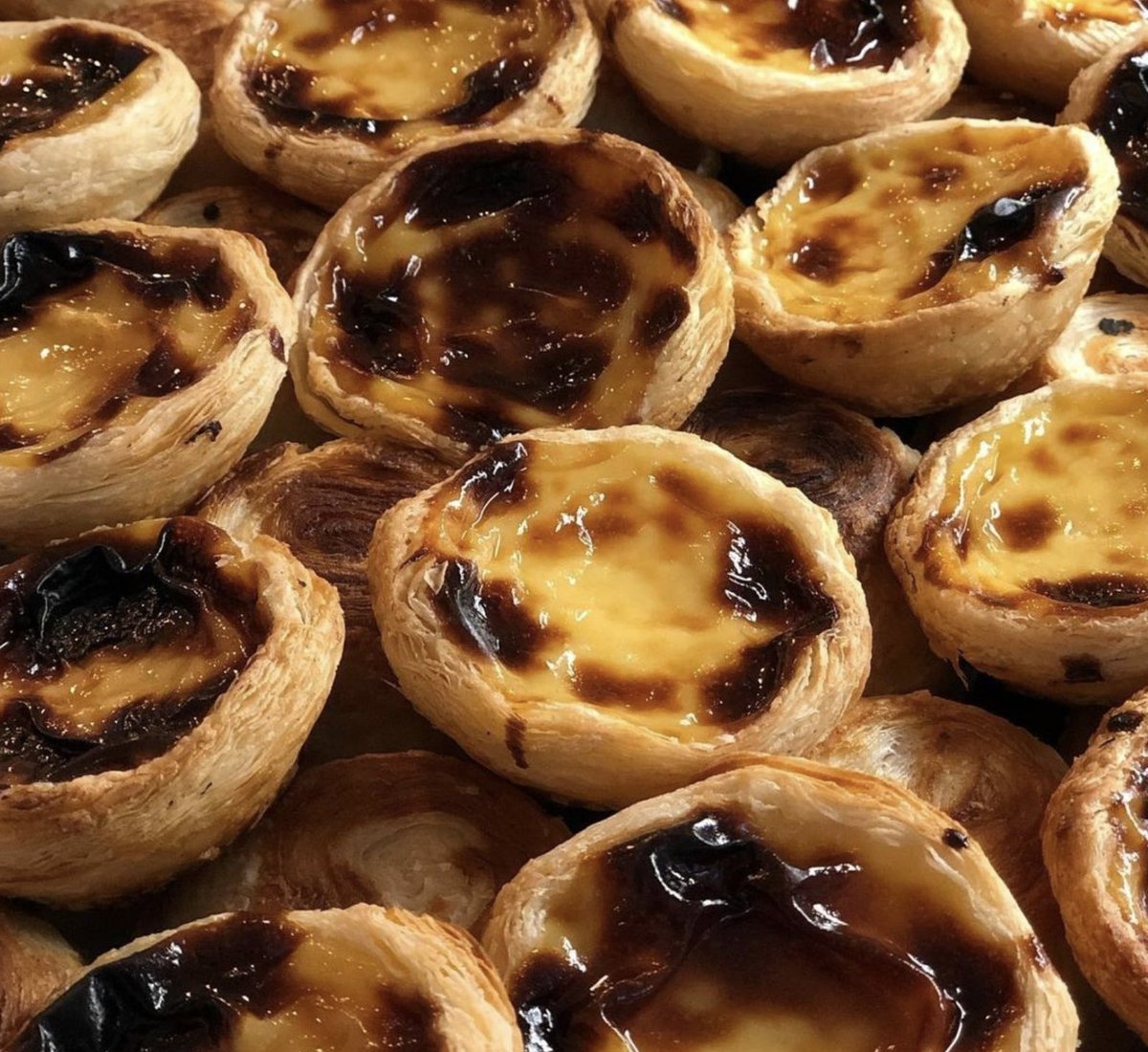 natacouk's tweet photo. Golden, flaky, and filled with creamy perfection—Pastel de Nata is a little bite of heaven in every pastry 😍
#Bath #CityofBath #BathEngland #BathCity #Food #Foodie #Portuguese #Portugal #PasteldeNata #Cardiff #CardiffCity #CardiffBay #Wales https://t.co/gUtKs7QM2i