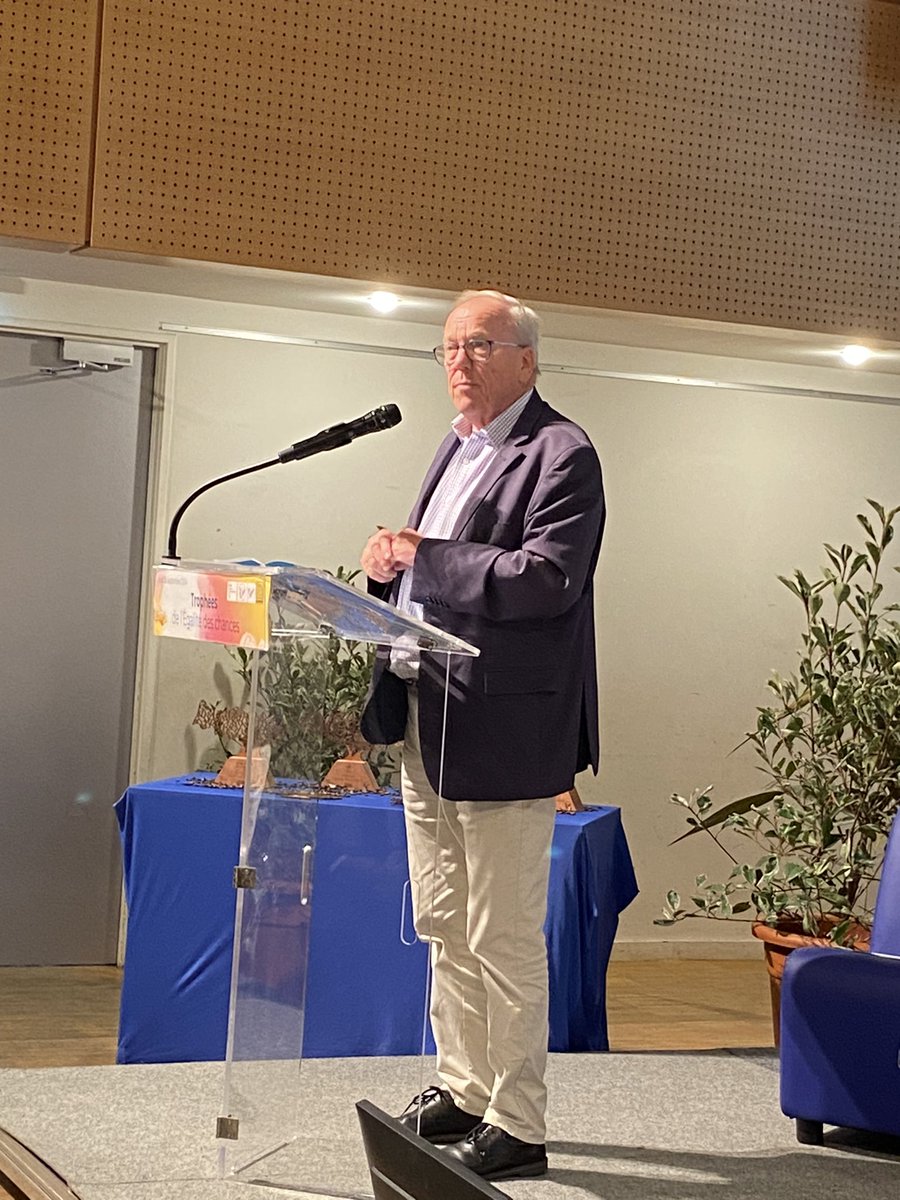 PKuchly57's tweet photo. Les palmes et trophées de l’égalité des chances ont été remis ce jour par @Prefet95 à @VilleArgenteuil aux entreprises/institutions (dont @CCI_95) engagées pour l’inclusion au travail.
Bravo à tous les acteurs engagés et aux organisateurs. 
Mention particulière à @HakimKamouche https://t.co/RPW6HZ7Qov