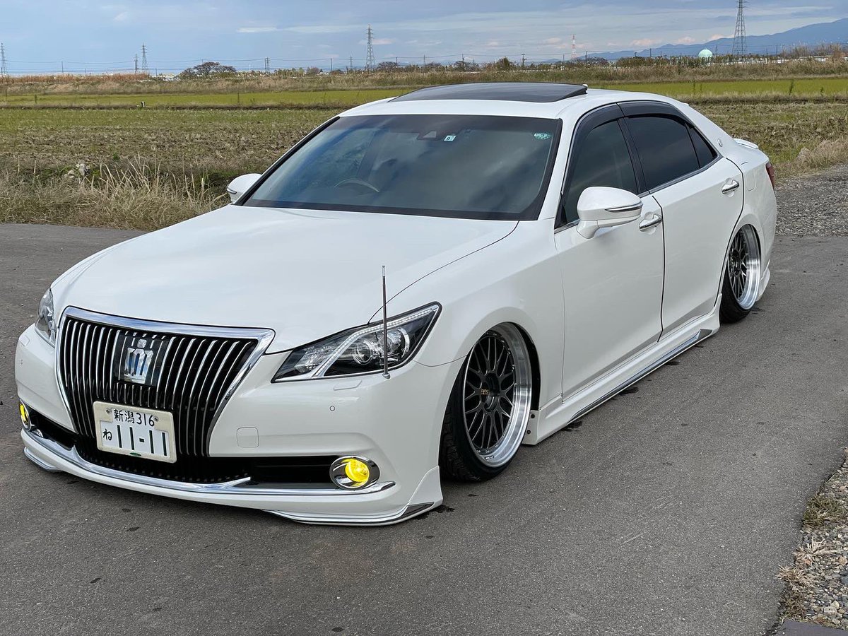 HappyBoy_Joh's tweet photo. #ノーマルから作りました

ディーラー認定中古車
法人ワンオーナー https://t.co/867sRfo48e