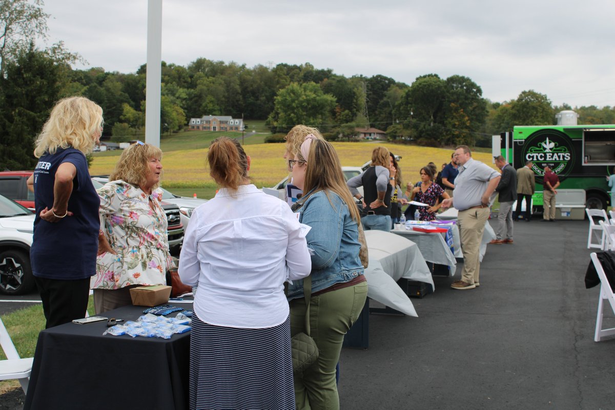 We were thrilled to launch our IU1 Career Mobile Lab! Guests from the Claude Worthington Benedum Foundation, <a href="/EQTCorp/">EQTCorp</a>, <a href="/wqed/">WQED</a>, local school districts, &amp; elected officials enjoyed networking, lunch from the Greene County CTC Food Truck, &amp; learning about the mobile lab's programs🚐