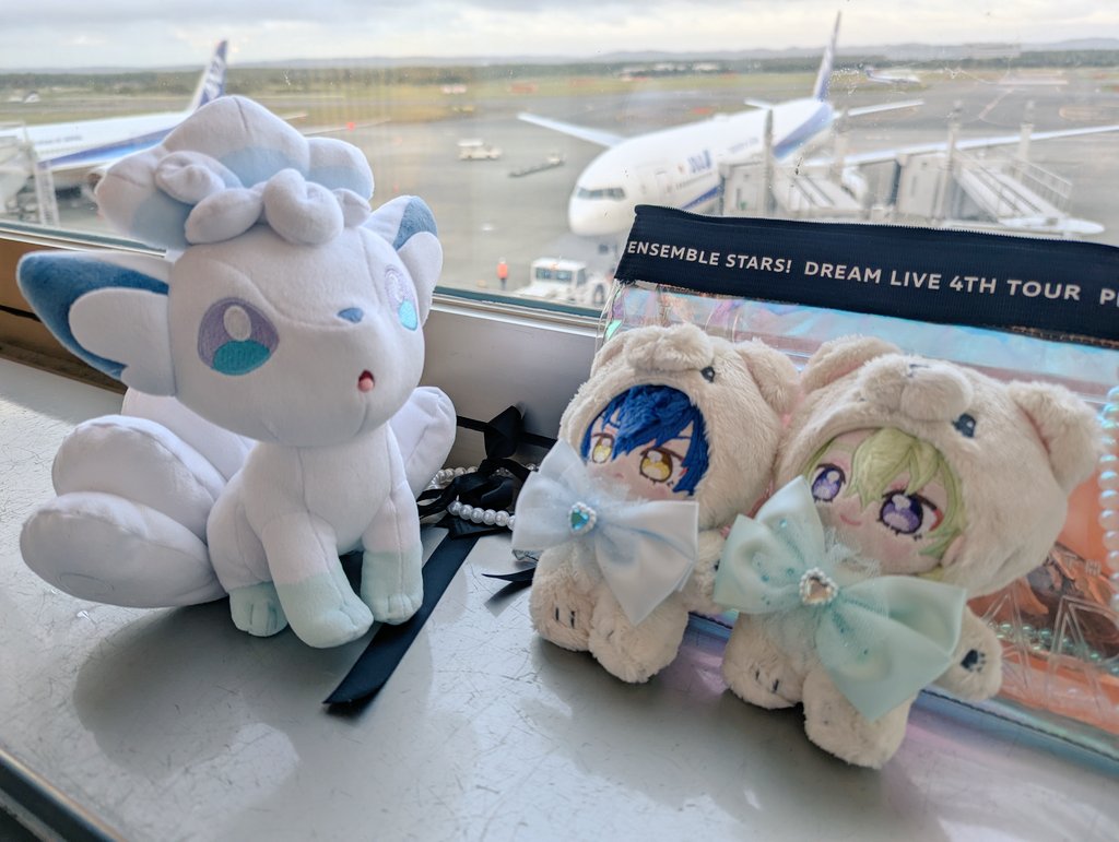 simasima6823's tweet photo. 一目惚れした可愛すぎアローラロコンちゃん   うちの子になろうね https://t.co/ESlj72LHev