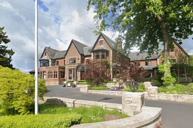 TOPCHEFSIE's tweet image. Lancaster’s own Lisa Goodwin-Allen just put the UK on the global culinary map! 🏆 Northcote in Ribble Valley is crowned #1 in the UK and #3 in the world by Tripadvisor. 🍽️🔥 #ChefsLife #CulinaryExcellence #RibbleValley #Tripadvisor
jo.my/1w9w0z