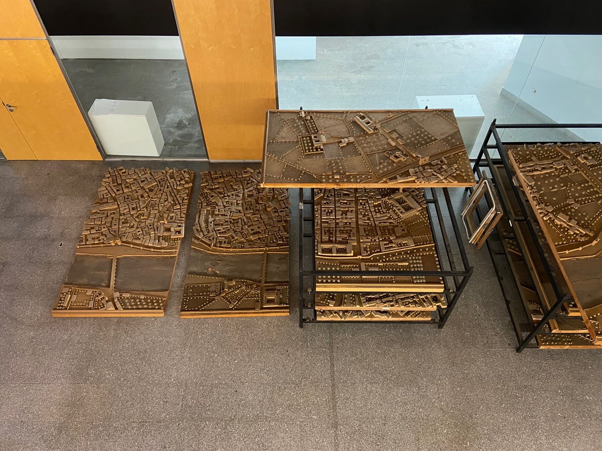URBATIC's tweet photo. Restauración de la maqueta del Padre Tosca de las @cortsval para la Expo: Valencia: ciudad y huerta. Cartografía de la construcción de un territorio en el #Congreso #isufh #Valencia 2024. Con el apoyo de @UPV @etsaUPV @culturaupv @GVABValenciana @viviendagob @consellhorta #BVD https://t.co/GrurZnkDon