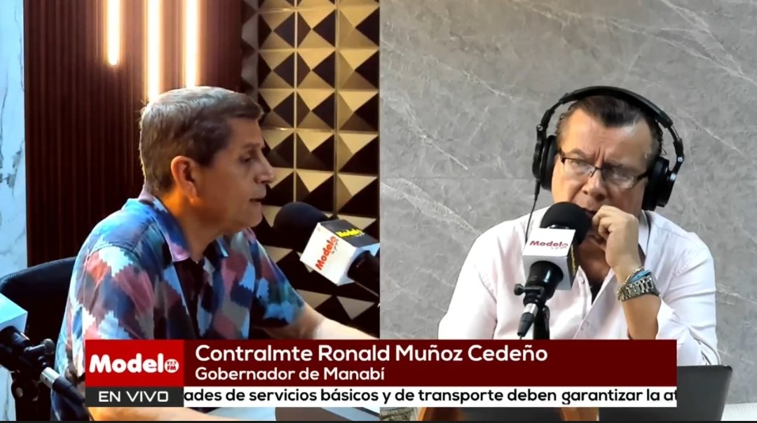 GoberManabi's tweet photo. #EnMedios 🎙️| En su entrevista por #RadioModelo, el gobernador #RonaldMuñoz se refirió a temas sobre:
✅ Propuesta de administración del agua en la provincia
✅ Gestión sobre el Acueducto La Esperanza
✅ Situación energética actual
✅ Bases militares extranjeras https://t.co/kvGR654iA3