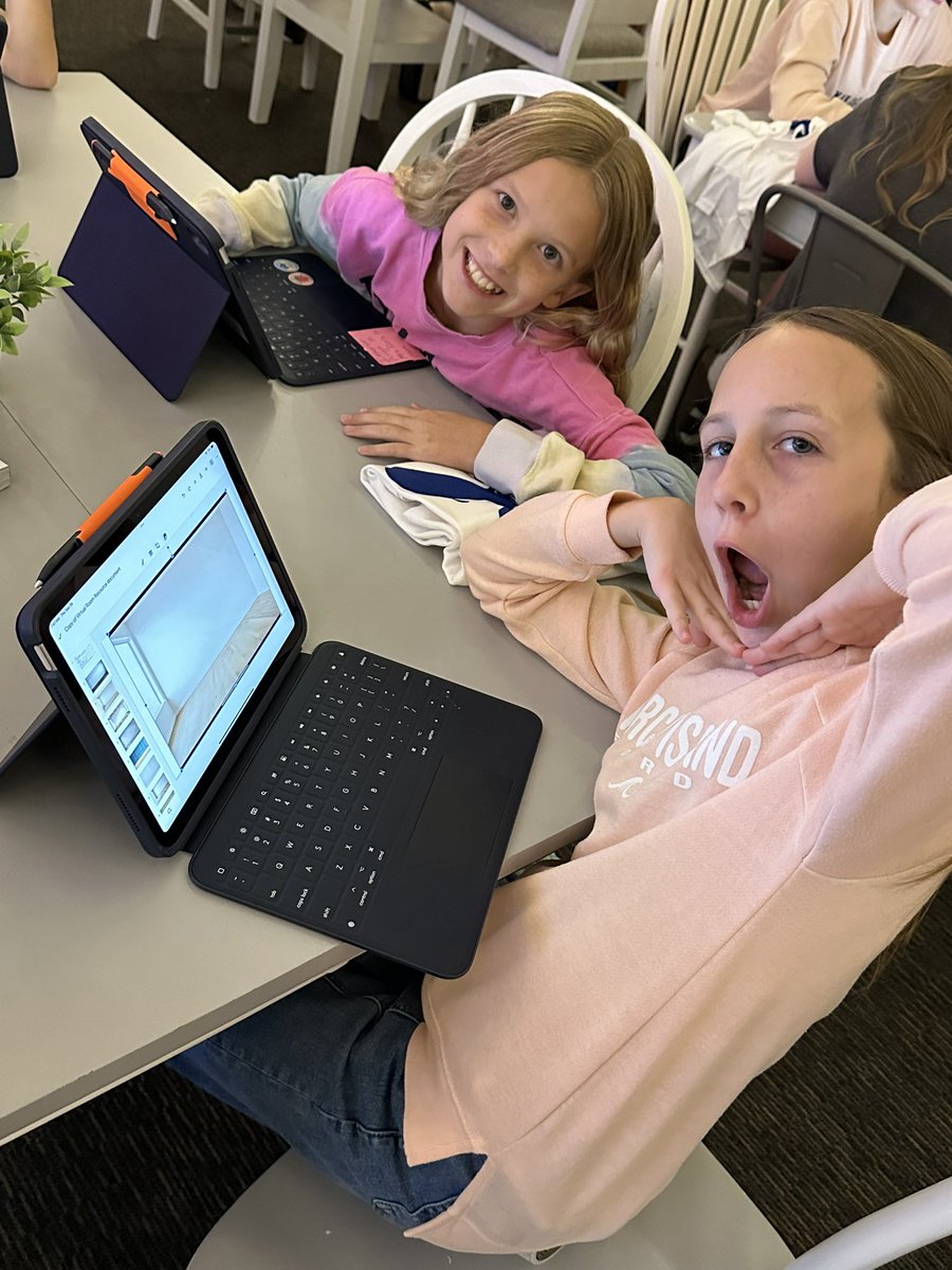 Natalie Flora tweet media