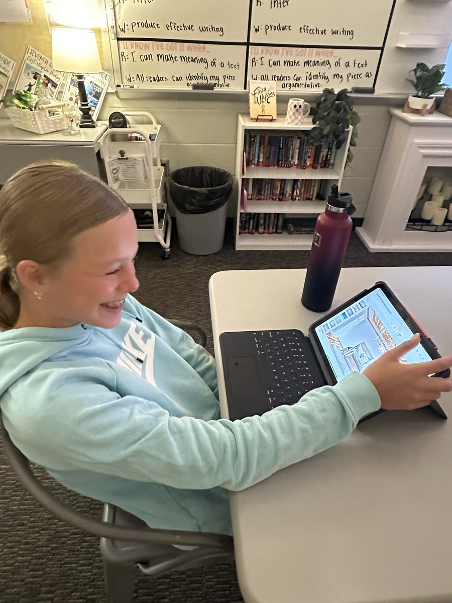 Natalie Flora tweet media