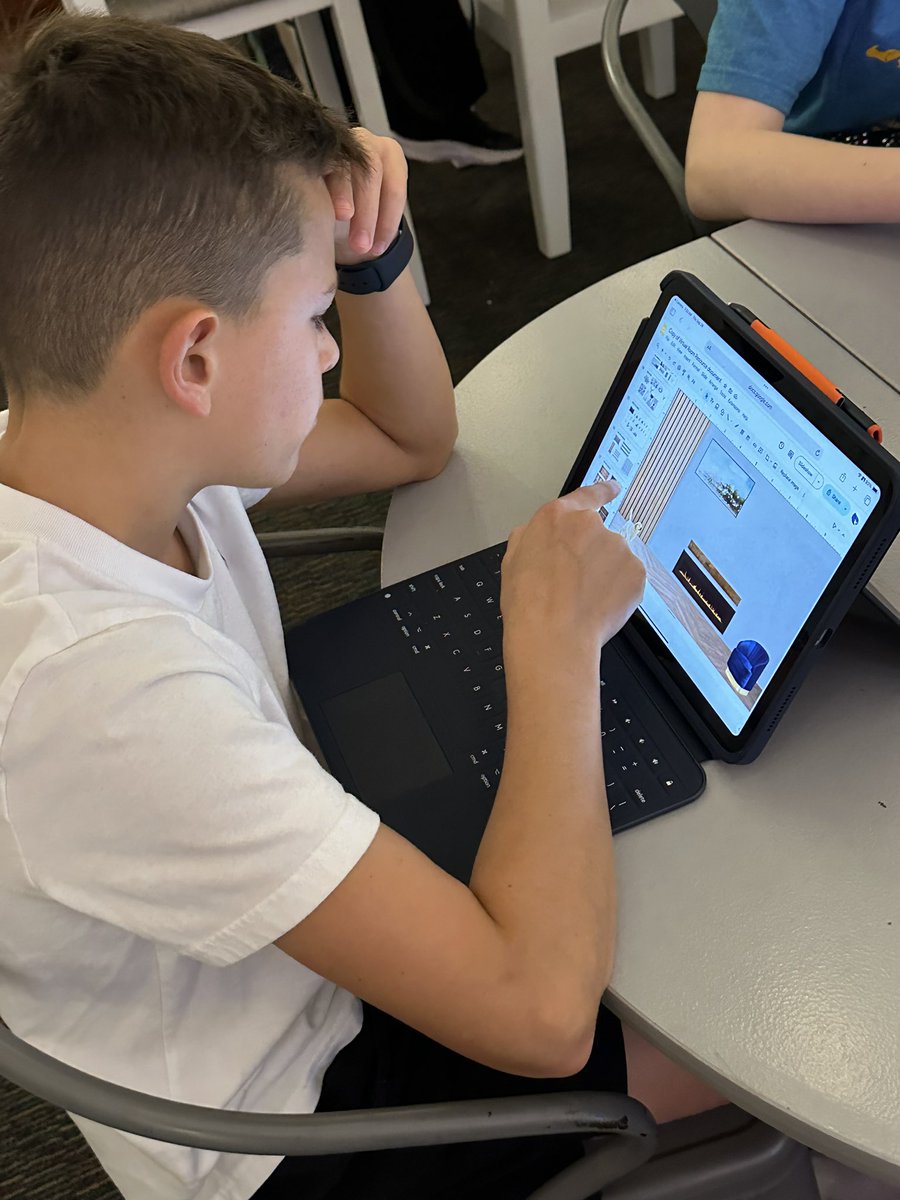 Natalie Flora tweet media