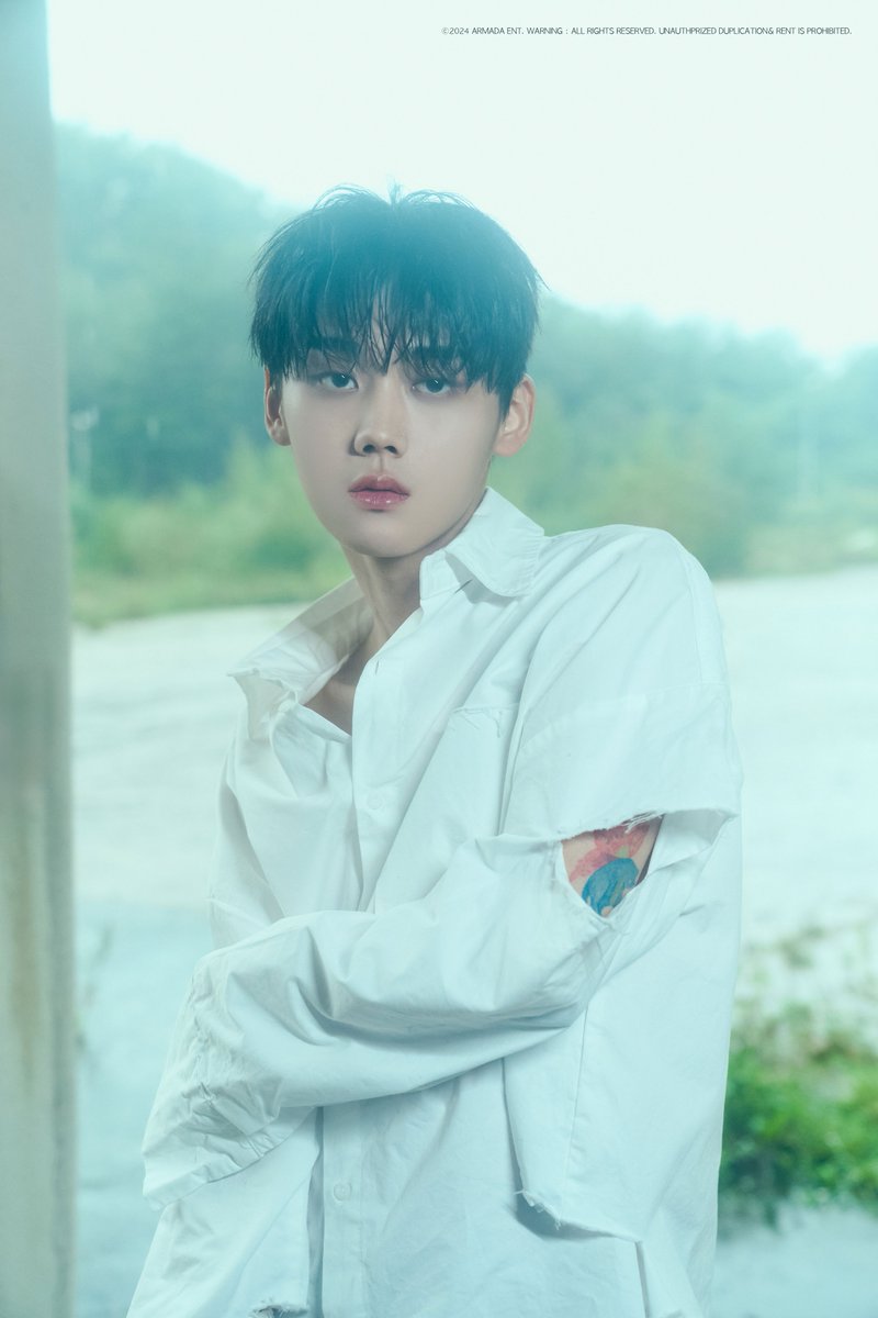 armada_ent's tweet photo. ONE PACT '[fallIn']' 
CONCEPT PHOTO : DAY VER. 

#TAG #태그 
#ONEPACT #원팩트
#fallIn #20241018_6PM https://t.co/dLIS8oDVFr