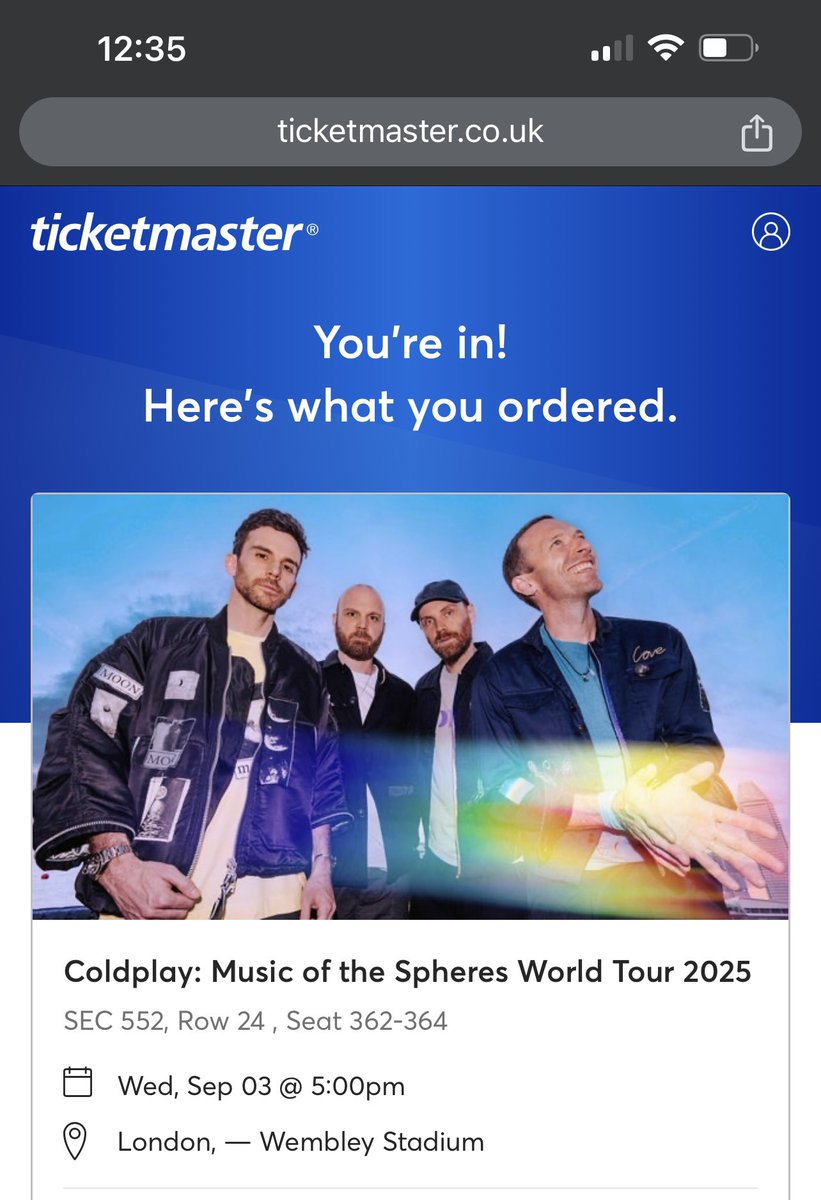 PapiRahel's tweet image. 3:30 hours of wating was worth it !#Coldplay