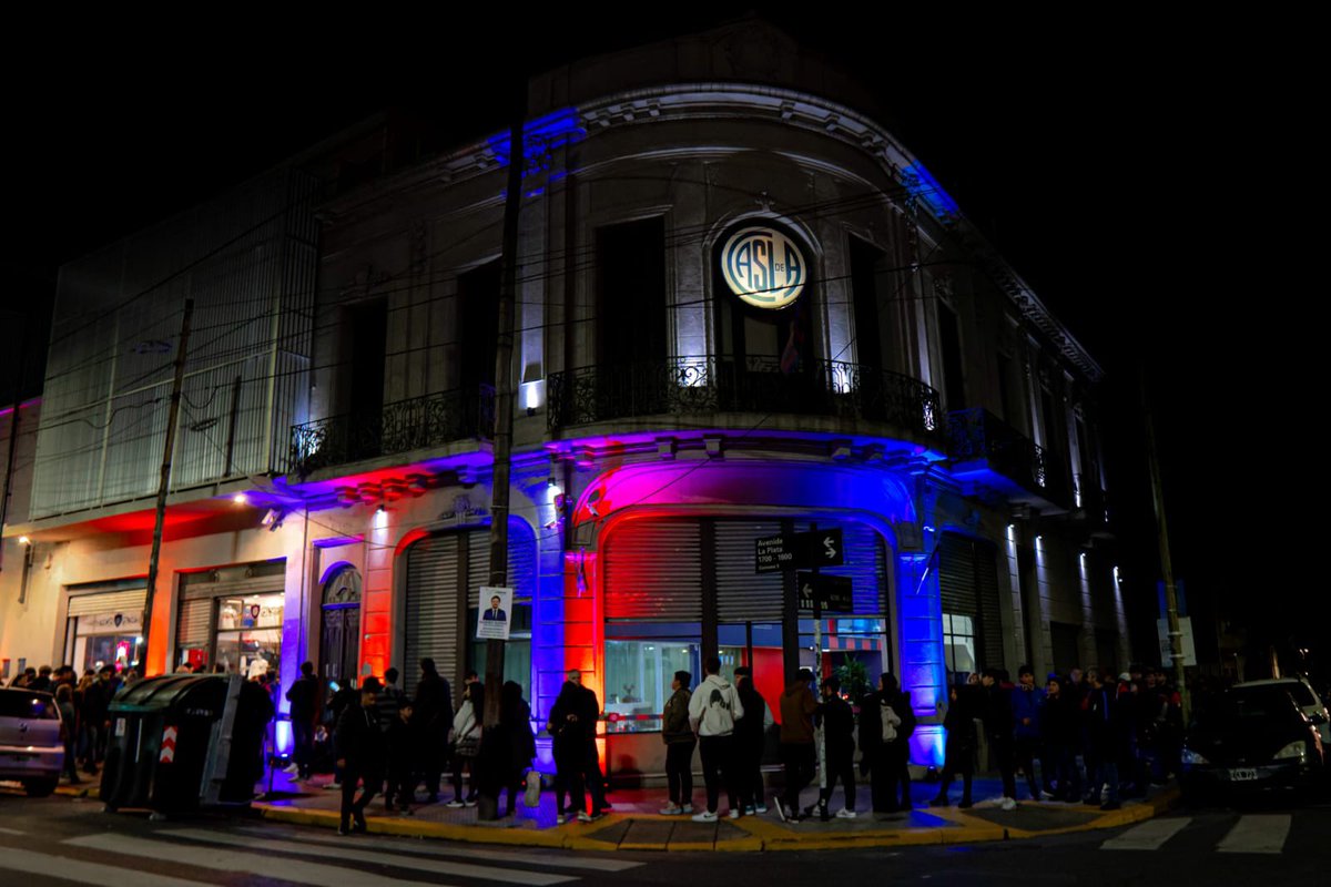 Los socios y las socias de San Lorenzo a partir de hoy pueden canalizar sus problemáticas en un nuevo número de Whatsapp: 11-5333-6237.

A su vez, también podrán seguir realizando consultas y gestiones en socios@sanlorenzo.com.ar 

¡El club que queremos lo hacemos con vos! 💙❤️