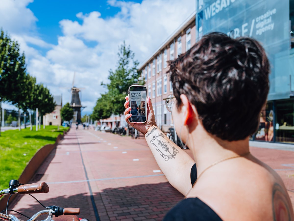 🚵‍♀️🏅Het is weer feest. Onze #WebbyAwardWinning AI tool 'Dutch Cycling Lifestyle' is genomineerd voor Best Communication Strategy #CityNationPlace. 
Op 7 november wordt de winnaar bekend gemaakt! 
Lees meer: citynationplace.com/awards/finalis…

© Merel Tuk