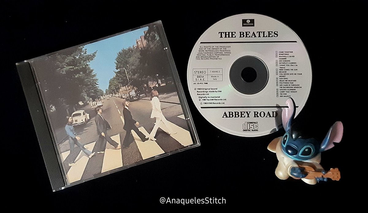 emeceemece03's tweet photo. #juevesdetbt #TBTmusical #tbt #juevesmusicales y celebramos en esta #semanaretro ese disco que marco los últimos instantes de #TheBeatles y su paso peatonal más famoso del mundo #AbbeyRoad https://t.co/I91jychle8