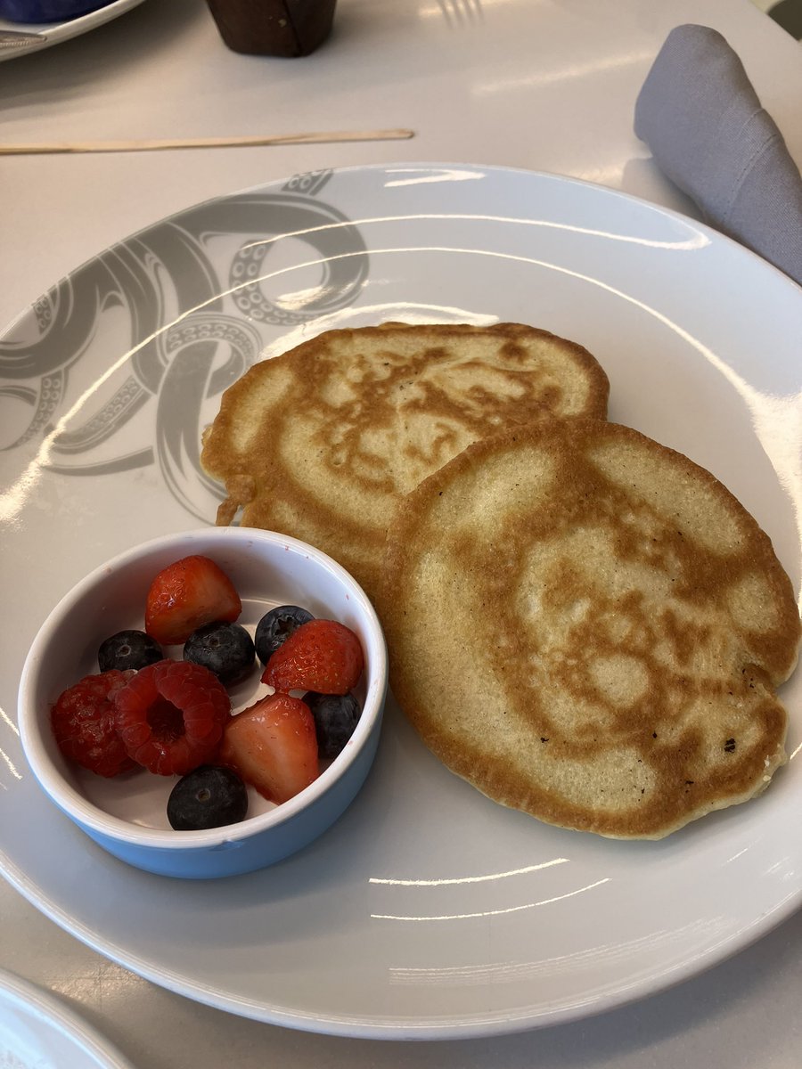 Elizabeth McDonald tweet media