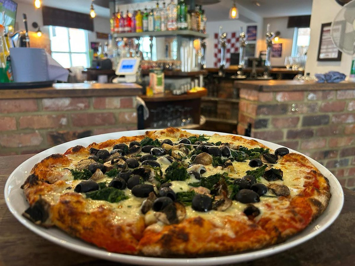 craigchurch555's tweet photo. The past always looks better than it was. It's only pleasant because it isn't here.

It’s Thursday!!!!!!!!!!We are one step closer to the weekend than we were yesterday.We are open from 3 and food is served from 6.We have Europa league football ⚽️ tonight. https://t.co/T2PHk0WUfV