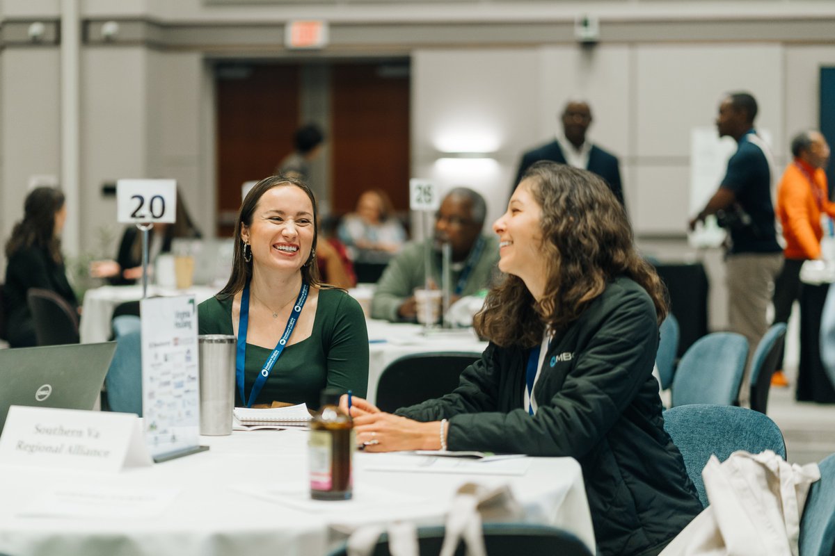 danvilleva_edo's tweet photo. Join us on Thursday, October 24 for the Southern Virginia Regional Housing Summit! 🎉

📌Click here to learn more and register: https://t.co/NhC80bcNBg 

#discoverdanville #danvilleva #danvillevirginia https://t.co/dNIvr2v9qX