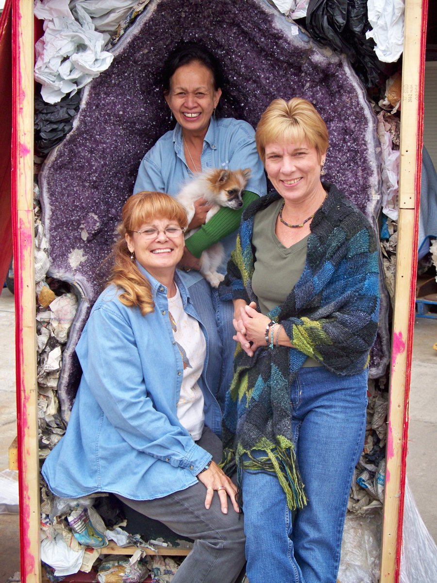 PreservationAtx's tweet photo. Legacy Business Month is happening Oct 1-31! Visit participating businesses, make a purchase, get your passport stamped, and win awesome prizes. Visit https://t.co/VBHhnRh5t7 for more info 

NATURE'S TREASURES | @ntrockstexas | EST. 2000

#legacybusinessmonth https://t.co/OLf7soWaHW